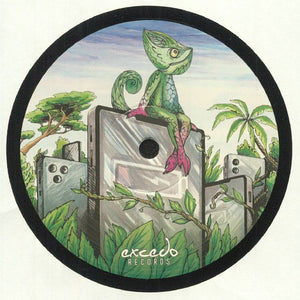 XCD008